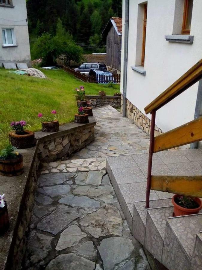 Вила Здравец Yagodina Bagian luar foto